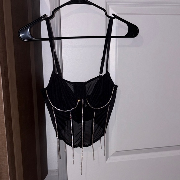 Tops - Black Beaded Crop Top